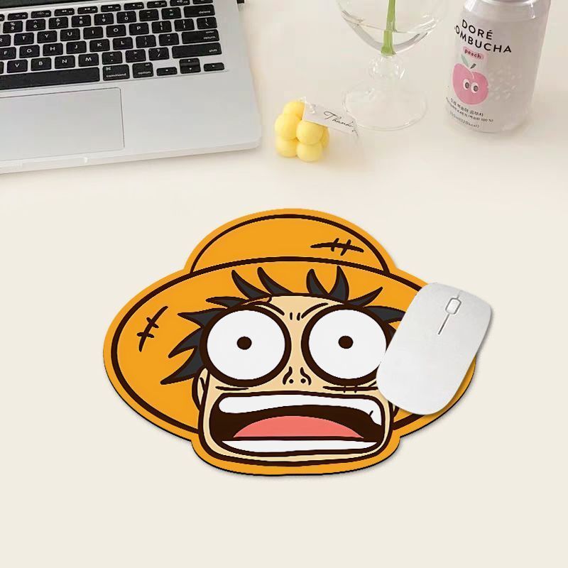 One Piece Luffy muismat, klein - Office Furniture Table recensie en prijs